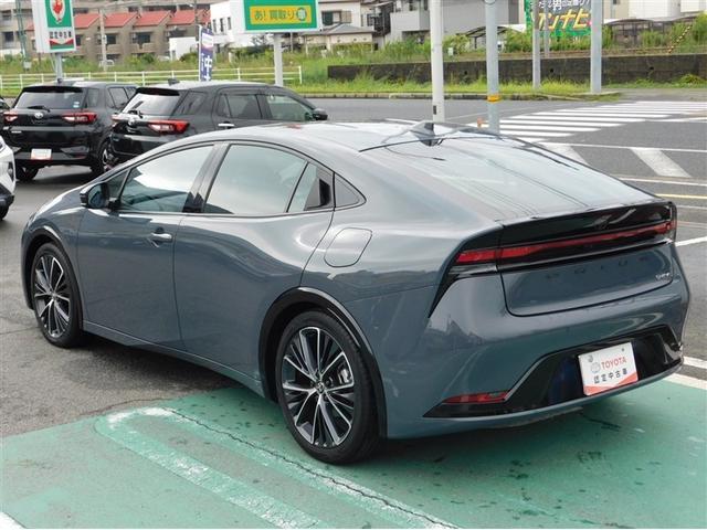 プリウス Ｚ　フルセグ　メモリーナビ　ミュージックプレイヤー接続可　バックカメラ　衝突被害軽減システム　ＥＴＣ　ドラレコ　ＬＥＤヘッドランプ　ワンオーナー（5枚目）