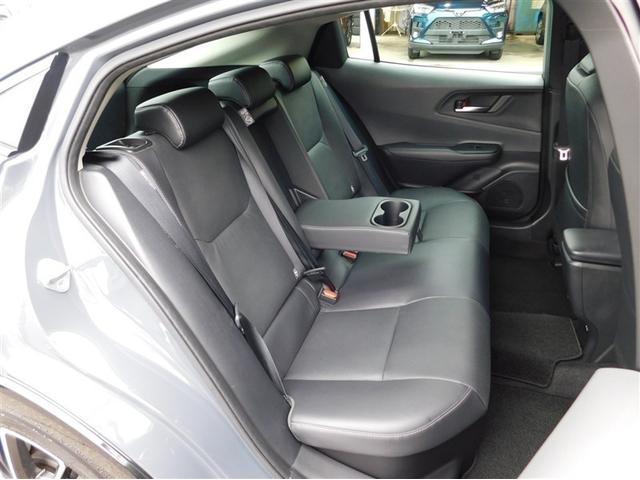 プリウス Ｚ　フルセグ　メモリーナビ　ミュージックプレイヤー接続可　バックカメラ　衝突被害軽減システム　ＥＴＣ　ドラレコ　ＬＥＤヘッドランプ　ワンオーナー（23枚目）