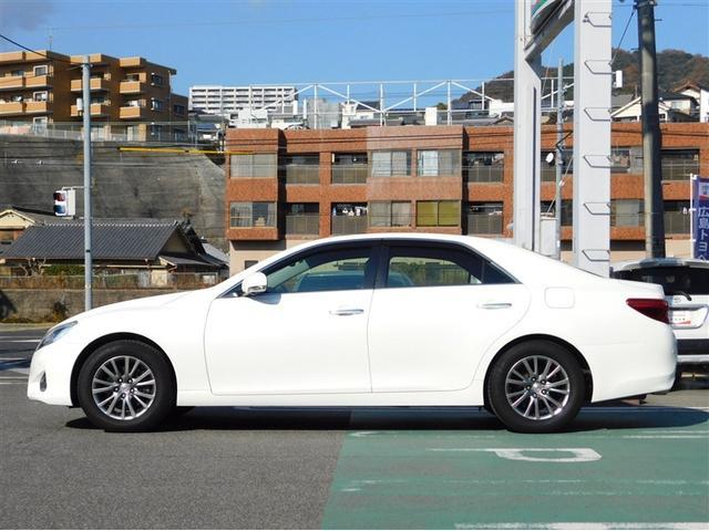 マークＸ ２５０Ｇ　イエローレーベル　フルセグ　メモリーナビ　ＤＶＤ再生　ミュージックプレイヤー接続可　バックカメラ　ＥＴＣ　ドラレコ　ＨＩＤヘッドライト　ワンオーナー（4枚目）