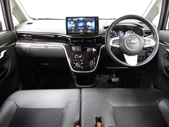 �X�^�C���b�V���ȃf�U�C���̃C���p�l�B�e����X�C�b�`�͎g���₷���ʒu�ɔz�u����Ă܂��B