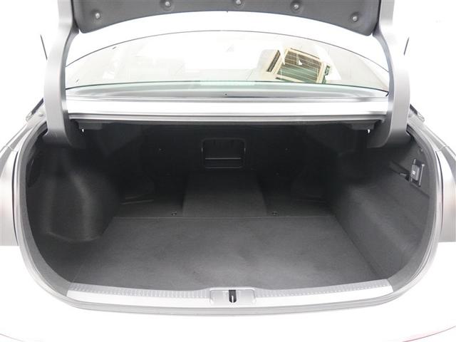 クラウンクロスオーバー Ｇ　４ＷＤ　フルセグ　メモリーナビ　バックカメラ　衝突被害軽減システム　ＥＴＣ　ＬＥＤヘッドランプ　ワンオーナー　フルエアロ（16枚目）