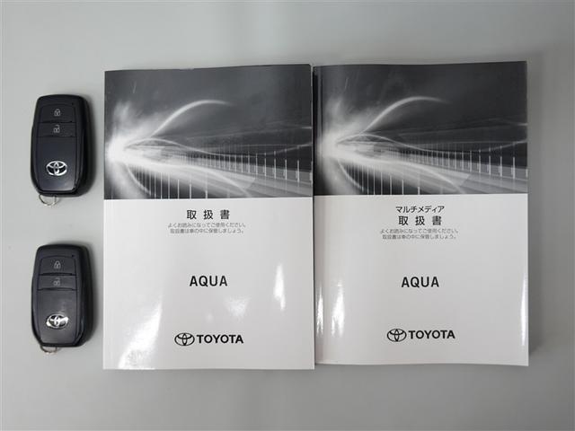 アクア X フルセグ メモリーナビ バックカメラ 衝突被害軽減システム ETC LEDヘッドランプ 記録簿(19枚目)