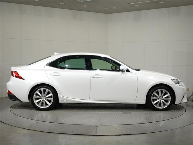 ＩＳ ＩＳ３００ｈ　フルセグ　メモリーナビ　ＤＶＤ再生　ミュージックプレイヤー接続可　バックカメラ　衝突被害軽減システム　ＥＴＣ　ＬＥＤヘッドランプ（40枚目）