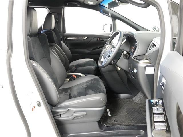 アルファード ２．５Ｓ　タイプゴールド　フルセグ　メモリーナビ　ＤＶＤ再生　ミュージックプレイヤー接続可　後席モニター　バックカメラ　衝突被害軽減システム　ＥＴＣ　両側電動スライド　ＬＥＤヘッドランプ　乗車定員７人　３列シート　ワンオーナー（12枚目）