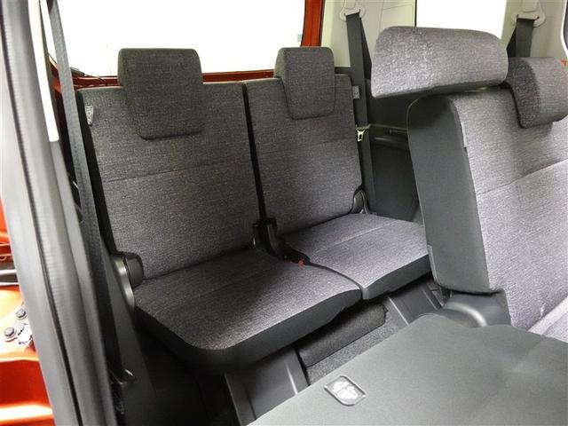 シエンタ ハイブリッドＺ　フルセグ　メモリーナビ　ミュージックプレイヤー接続可　バックカメラ　衝突被害軽減システム　ＥＴＣ　ドラレコ　両側電動スライド　ＬＥＤヘッドランプ　乗車定員７人　３列シート　ワンオーナー（14枚目）