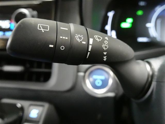 シエンタ ハイブリッドＺ　フルセグ　メモリーナビ　ミュージックプレイヤー接続可　バックカメラ　衝突被害軽減システム　ＥＴＣ　ドラレコ　両側電動スライド　ＬＥＤヘッドランプ　乗車定員７人　３列シート　ワンオーナー（28枚目）