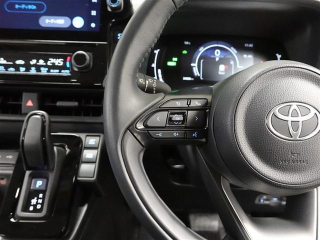 シエンタ ハイブリッドＺ　フルセグ　メモリーナビ　ミュージックプレイヤー接続可　バックカメラ　衝突被害軽減システム　ＥＴＣ　ドラレコ　両側電動スライド　ＬＥＤヘッドランプ　乗車定員７人　３列シート　ワンオーナー（30枚目）