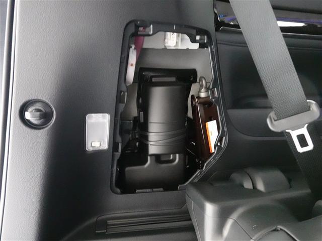 �p���N�C���L�b�g�𑕔����Ă���܂��B