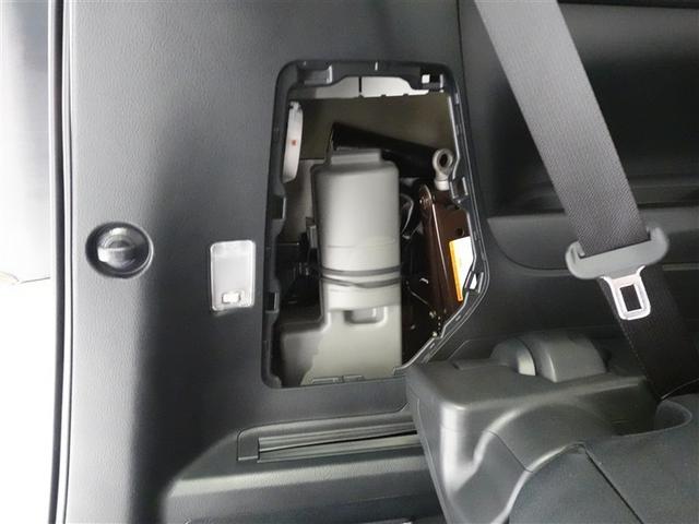 �p���N�C���L�b�g�𑕔����Ă���܂��B