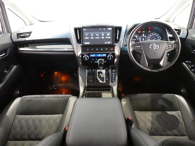 �X�^�C���b�V���ȃf�U�C���̃C���p�l�B�e����X�C�b�`�͎g���₷���ʒu�ɔz�u����Ă܂��B