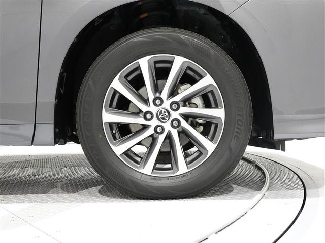 �����A���~�z�C�[������������Ă���A�^�C���T�C�Y�͂Q�Q�T�^�U�O�q�^�P�V�ł��B