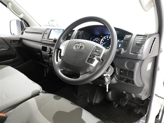 �S�{�X�|�[�N�ő��삵�₷���X�e�A�����O�ł��B