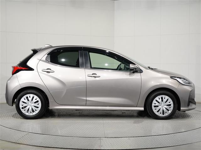 ヤリス ハイブリッドZ メモリーナビ ミュージックプレイヤー接続可 バックカメラ 衝突被害軽減システム ETC LEDヘッドランプ ワンオーナー 記録簿(39枚目)