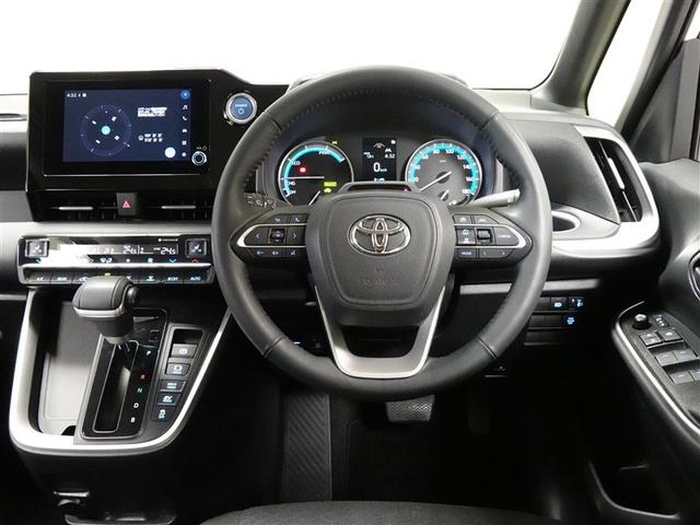 ノア ハイブリッドG ミュージックプレイヤー接続可 バックカメラ 衝突被害軽減システム ETC 両側電動スライド LEDヘッドランプ ウオークスルー 乗車定員8人 3列シート(25枚目)