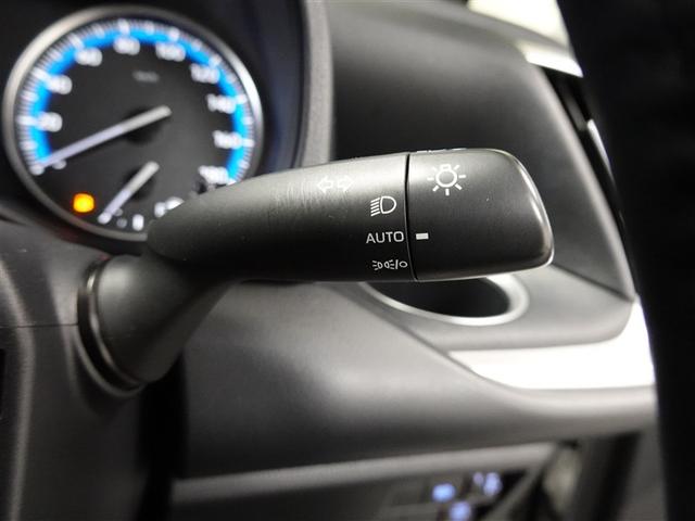 ノア ハイブリッドG ミュージックプレイヤー接続可 バックカメラ 衝突被害軽減システム ETC 両側電動スライド LEDヘッドランプ ウオークスルー 乗車定員8人 3列シート(30枚目)