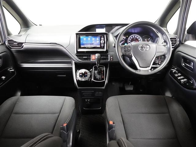 エスクァイア Ｘｉ　４ＷＤ　フルセグ　メモリーナビ　ＤＶＤ再生　ミュージックプレイヤー接続可　後席モニター　バックカメラ　衝突被害軽減システム　ＥＴＣ　電動スライドドア　ＬＥＤヘッドランプ　乗車定員７人　３列シート（6枚目）