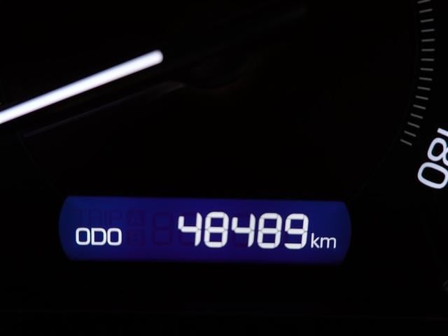 エスクァイア Ｘｉ　４ＷＤ　フルセグ　メモリーナビ　ＤＶＤ再生　ミュージックプレイヤー接続可　後席モニター　バックカメラ　衝突被害軽減システム　ＥＴＣ　電動スライドドア　ＬＥＤヘッドランプ　乗車定員７人　３列シート（12枚目）