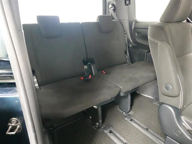 エスクァイア Ｘｉ　４ＷＤ　フルセグ　メモリーナビ　ＤＶＤ再生　ミュージックプレイヤー接続可　後席モニター　バックカメラ　衝突被害軽減システム　ＥＴＣ　電動スライドドア　ＬＥＤヘッドランプ　乗車定員７人　３列シート（15枚目）