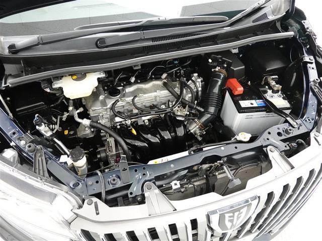 エスクァイア Ｘｉ　４ＷＤ　フルセグ　メモリーナビ　ＤＶＤ再生　ミュージックプレイヤー接続可　後席モニター　バックカメラ　衝突被害軽減システム　ＥＴＣ　電動スライドドア　ＬＥＤヘッドランプ　乗車定員７人　３列シート（18枚目）