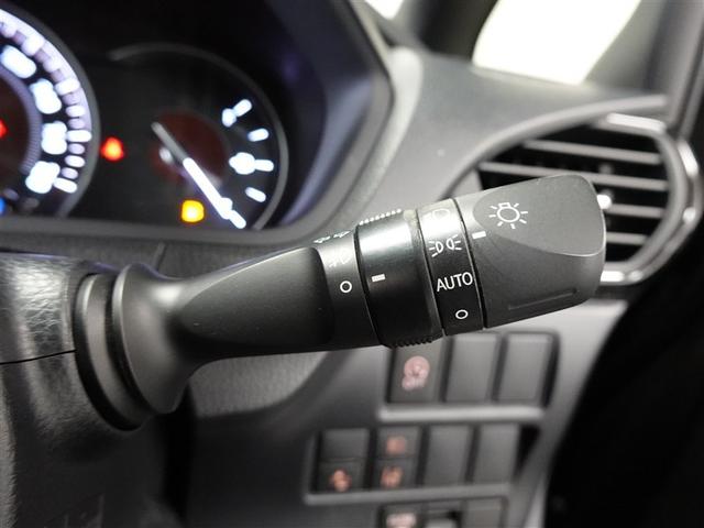 エスクァイア Ｘｉ　４ＷＤ　フルセグ　メモリーナビ　ＤＶＤ再生　ミュージックプレイヤー接続可　後席モニター　バックカメラ　衝突被害軽減システム　ＥＴＣ　電動スライドドア　ＬＥＤヘッドランプ　乗車定員７人　３列シート（30枚目）