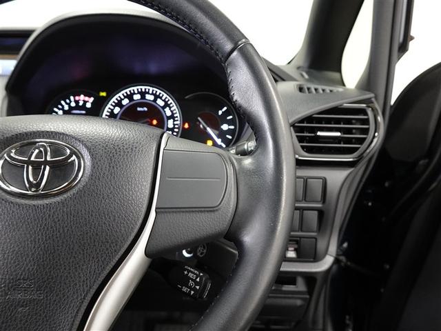 エスクァイア Ｘｉ　４ＷＤ　フルセグ　メモリーナビ　ＤＶＤ再生　ミュージックプレイヤー接続可　後席モニター　バックカメラ　衝突被害軽減システム　ＥＴＣ　電動スライドドア　ＬＥＤヘッドランプ　乗車定員７人　３列シート（32枚目）