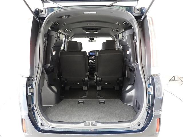 エスクァイア Ｘｉ　４ＷＤ　フルセグ　メモリーナビ　ＤＶＤ再生　ミュージックプレイヤー接続可　後席モニター　バックカメラ　衝突被害軽減システム　ＥＴＣ　電動スライドドア　ＬＥＤヘッドランプ　乗車定員７人　３列シート（34枚目）