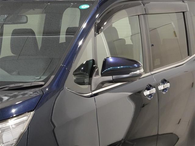 エスクァイア Ｘｉ　４ＷＤ　フルセグ　メモリーナビ　ＤＶＤ再生　ミュージックプレイヤー接続可　後席モニター　バックカメラ　衝突被害軽減システム　ＥＴＣ　電動スライドドア　ＬＥＤヘッドランプ　乗車定員７人　３列シート（37枚目）