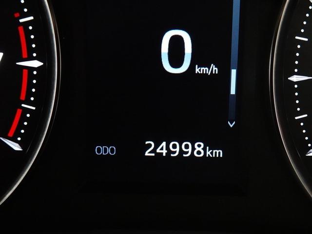 アルファード ２．５Ｓ　Ｃパッケージ　サンルーフ　フルセグ　メモリーナビ　ＤＶＤ再生　ミュージックプレイヤー接続可　後席モニター　バックカメラ　衝突被害軽減システム　ＥＴＣ　ドラレコ　両側電動スライド　ＬＥＤヘッドランプ　乗車定員７人（28枚目）