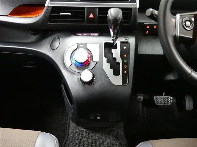 シエンタ ハイブリッドＧ　クエロ　フルセグ　メモリーナビ　ＤＶＤ再生　ミュージックプレイヤー接続可　バックカメラ　衝突被害軽減システム　ＥＴＣ　両側電動スライド　ＬＥＤヘッドランプ　乗車定員７人　３列シート（24枚目）