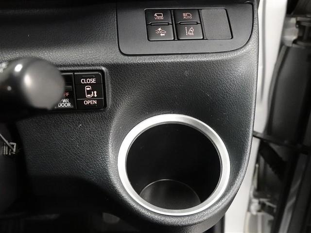 シエンタ ハイブリッドＧ　クエロ　フルセグ　メモリーナビ　ＤＶＤ再生　ミュージックプレイヤー接続可　バックカメラ　衝突被害軽減システム　ＥＴＣ　両側電動スライド　ＬＥＤヘッドランプ　乗車定員７人　３列シート（29枚目）