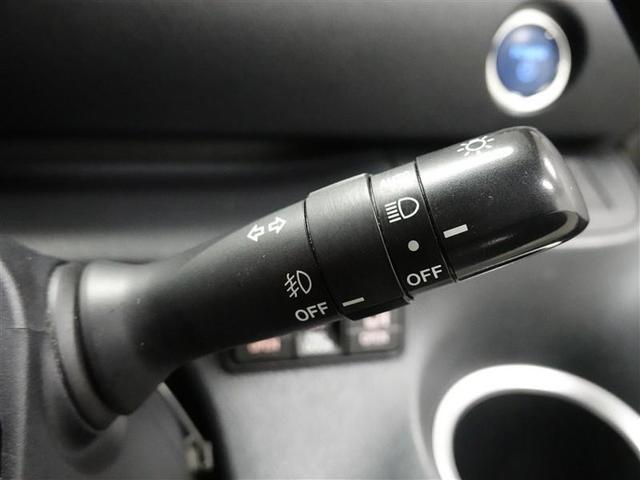 シエンタ ハイブリッドＧ　クエロ　フルセグ　メモリーナビ　ＤＶＤ再生　ミュージックプレイヤー接続可　バックカメラ　衝突被害軽減システム　ＥＴＣ　両側電動スライド　ＬＥＤヘッドランプ　乗車定員７人　３列シート（32枚目）