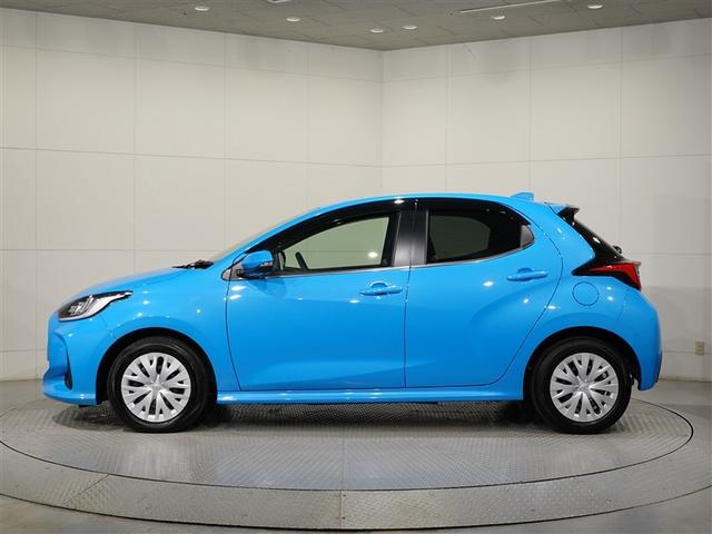 ヤリス ハイブリッドＺ　フルセグ　メモリーナビ　ミュージックプレイヤー接続可　バックカメラ　衝突被害軽減システム　ＥＴＣ　ドラレコ　ＬＥＤヘッドランプ　ワンオーナー（3枚目）