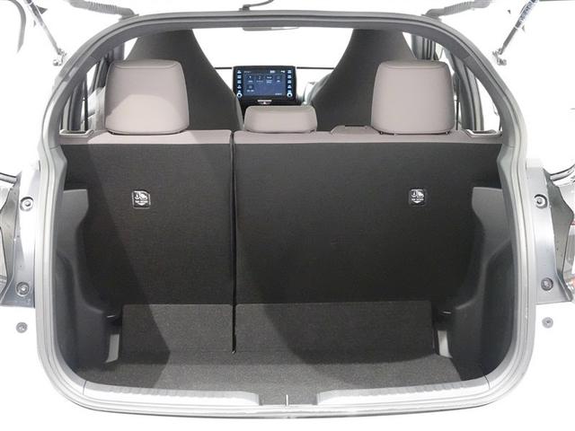 ヤリス ハイブリッドＧ　メモリーナビ　ミュージックプレイヤー接続可　バックカメラ　衝突被害軽減システム　ＥＴＣ　ドラレコ　ワンオーナー（32枚目）