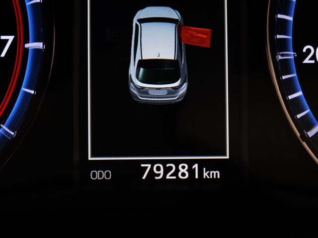 ハリアー プレミアム　アドバンスドパッケージ　フルセグ　メモリーナビ　ＤＶＤ再生　ミュージックプレイヤー接続可　バックカメラ　衝突被害軽減システム　ＥＴＣ　ＬＥＤヘッドランプ　ワンオーナー（12枚目）