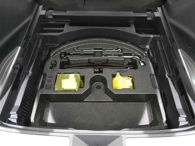 ハリアーハイブリッド Ｚ　サンルーフ　フルセグ　メモリーナビ　ミュージックプレイヤー接続可　バックカメラ　衝突被害軽減システム　ＥＴＣ　ドラレコ　ＬＥＤヘッドランプ　ワンオーナー　フルエアロ（17枚目）