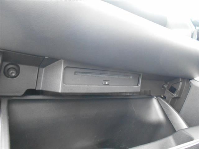 ノア ハイブリッドS-Z フルセグ メモリーナビ DVD再生 ミュージックプレイヤー接続可 バックカメラ 衝突被害軽減システム ETC ドラレコ 両側電動スライド LEDヘッドランプ 乗車定員7人 3列シート(10枚目)