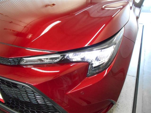 カローラツーリング ハイブリッド　Ｓ　メモリーナビ　ＤＶＤ再生　ミュージックプレイヤー接続可　バックカメラ　衝突被害軽減システム　ＥＴＣ　ＬＥＤヘッドランプ（20枚目）