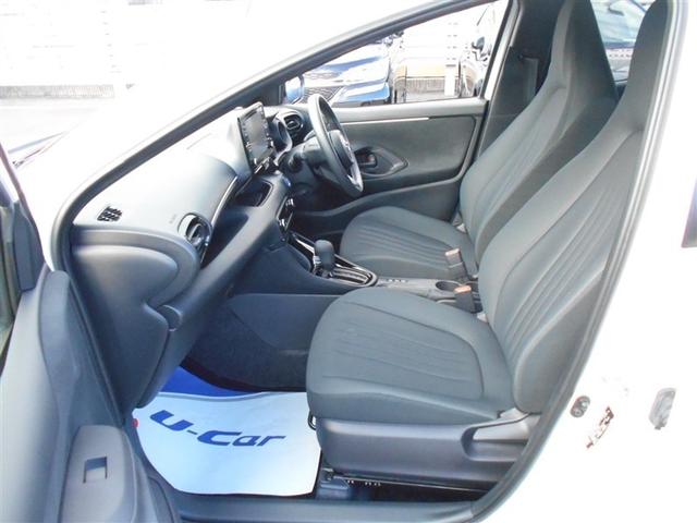 ヤリス ハイブリッドＧ　メモリーナビ　ミュージックプレイヤー接続可　バックカメラ　衝突被害軽減システム　ＥＴＣ　ワンオーナー（15枚目）