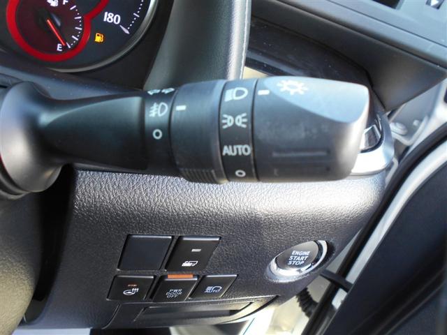 アルファード ２．５Ｓ　Ｃパッケージ　フルセグ　メモリーナビ　ＤＶＤ再生　ミュージックプレイヤー接続可　後席モニター　バックカメラ　衝突被害軽減システム　ＥＴＣ　ドラレコ　両側電動スライド　ＬＥＤヘッドランプ　乗車定員７人　３列シート（13枚目）