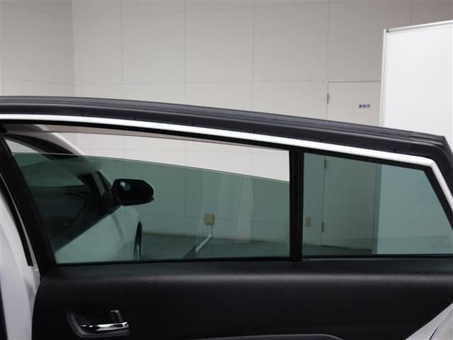 プリウス Ｓ　メモリーナビ　ミュージックプレイヤー接続可　バックカメラ　衝突被害軽減システム　ＥＴＣ　ＬＥＤヘッドランプ（28枚目）