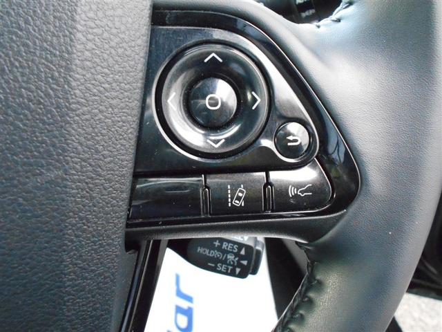 プリウス ＳセーフティプラスＩＩ　フルセグ　メモリーナビ　ＤＶＤ再生　ミュージックプレイヤー接続可　全方位カメラ　衝突被害軽減システム　ＥＴＣ　ドラレコ　ＬＥＤヘッドランプ　フルエアロ（14枚目）