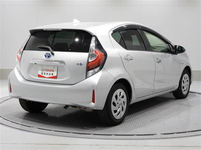 アクア Ｓスタイルブラック　ワンセグ　メモリーナビ　ミュージックプレイヤー接続可　バックカメラ　衝突被害軽減システム　ＥＴＣ（4枚目）