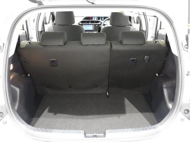 アクア Ｓスタイルブラック　ワンセグ　メモリーナビ　ミュージックプレイヤー接続可　バックカメラ　衝突被害軽減システム　ＥＴＣ（32枚目）