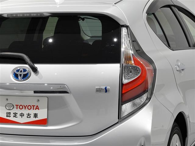 アクア Ｓスタイルブラック　ワンセグ　メモリーナビ　ミュージックプレイヤー接続可　バックカメラ　衝突被害軽減システム　ＥＴＣ（33枚目）