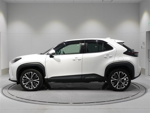 �{�f�B�[�J���[�̓v���`�i�z���C�g�p�[���}�C�J�i�O�W�X�j�ł��B�p�m���}���j�^�[�t���i�r�A�t���Z�O�A�a�r�l�A���[�_�[�N���[�Y�@�\�A�d�s�b�̏[�������A�g���^�f�B���[�̃n�C�u���b�g�ۏؕt���I