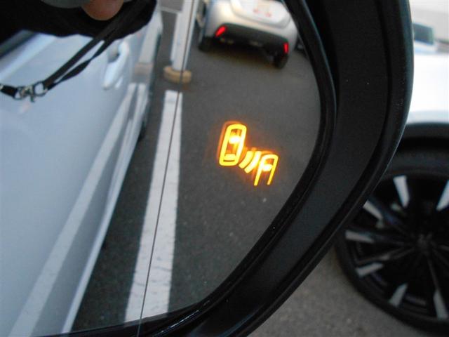 プリウス A フルセグ メモリーナビ DVD再生 ミュージックプレイヤー接続可 バックカメラ 衝突被害軽減システム ETC ドラレコ LEDヘッドランプ(9枚目)