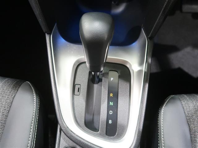 ヤリスクロス ハイブリッドＺ　フルセグ　ミュージックプレイヤー接続可　バックカメラ　衝突被害軽減システム　ＥＴＣ　ＬＥＤヘッドランプ　ワンオーナー（32枚目）