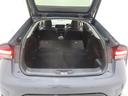 後席シートを倒せばさらに荷物が積めます。