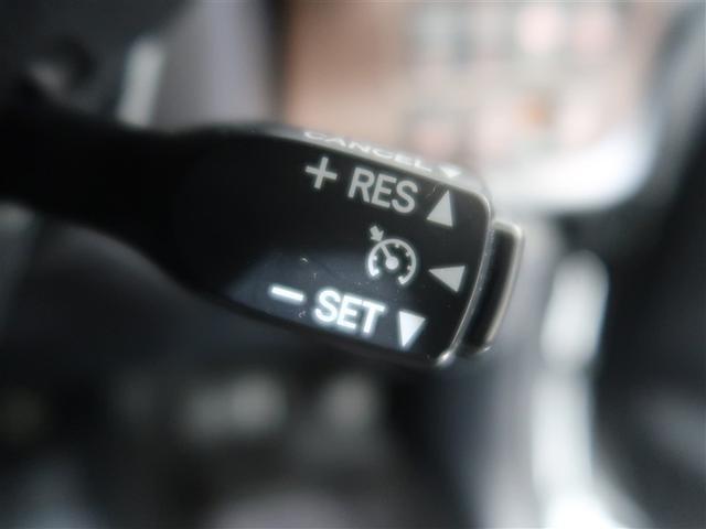 エスクァイア ハイブリッドGi プレミアムパッケージ フルセグ メモリーナビ DVD再生 ミュージックプレイヤー接続可 バックカメラ 衝突被害軽減システム ETC ドラレコ 両側電動スライド LEDヘッドランプ 乗車定員7人 3列シート ワンオーナー(10枚目)