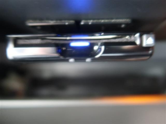 ＥＴＣ付きで高速道路などのゲートをスムーズに通過できます。